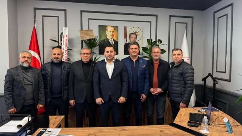 Adapazarı İlçe Spor Müdürü Burak Özcana Hayırlı Olsun Ziyareti