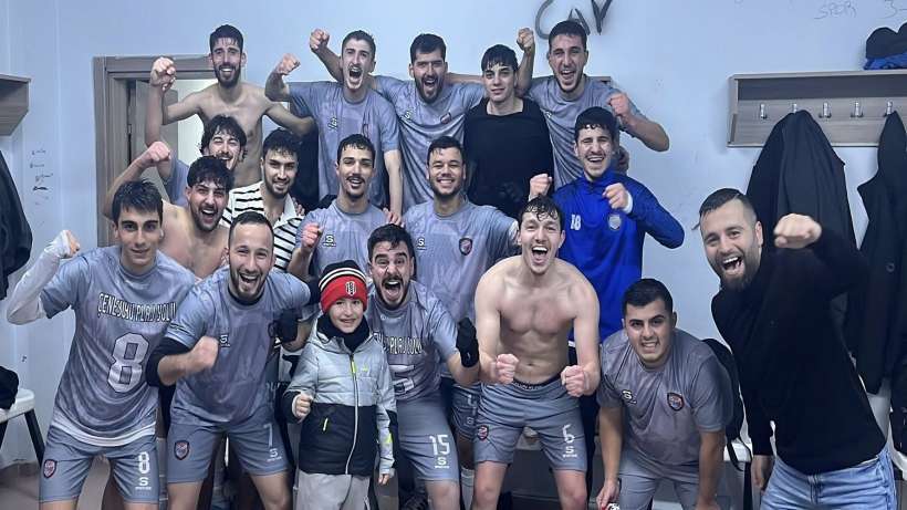 Çenesuyu Plajyoluspor liderlik koltuğunda