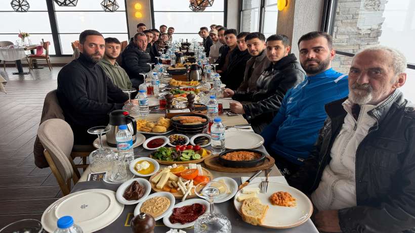 Derbent Esnafspor'da Moral Kahvaltısı