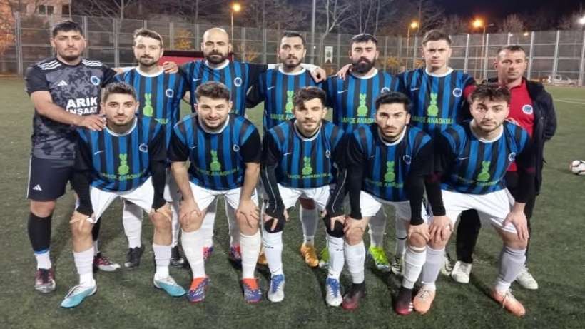 Gölcük Çiftlikspor mu ? Taşköprü Birlikspor mu ?..Play-Offa kim çıkacak ?