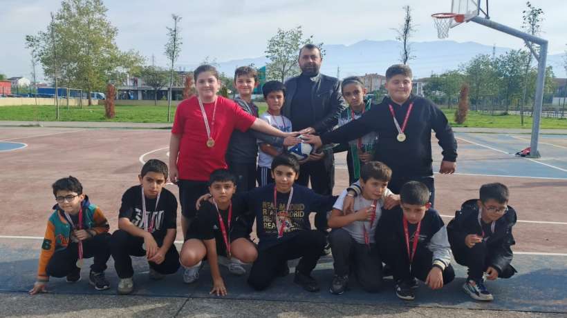 Kartepeli Sporculardan Anlamlı Etkinlik