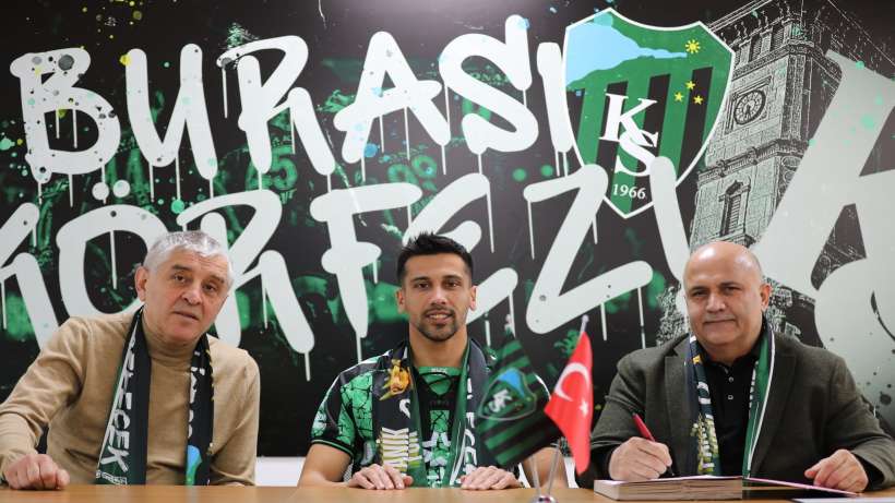 Kocaelispor'da, Samet Yalçın imzaladı