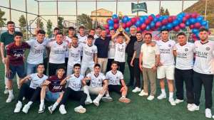 Arslanbey Organize U18, Şampiyonluk Kupasını Aldı