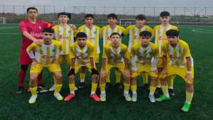 Çayırova Gençlerbirliği U16'dan göz kamaştıran şampiyonluk