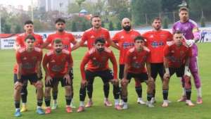 Gölcükspor, BAL Liginde sezonun ilk devresini zirvede bitirdi