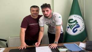 Suadiyespor kaleye takviye yaptı