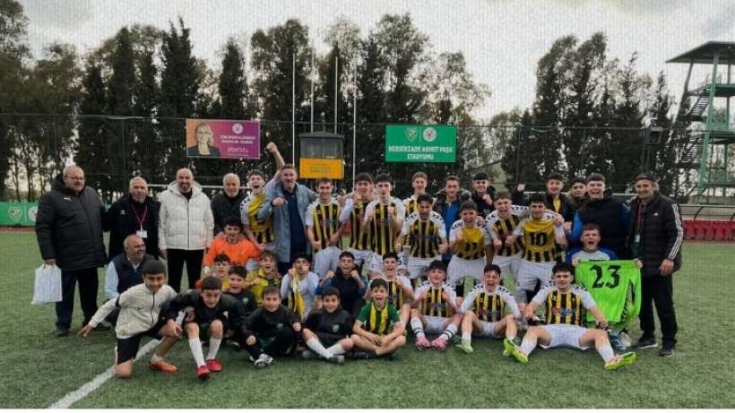 Arslanbey GB U18, Yalova'da plaka yazdı..4-1