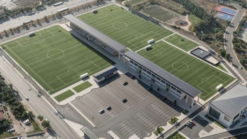 Derince Sporcu Gençlik Eğitim Merkezi için kazma vuruluyor