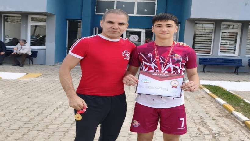 Onurhan Şeker'in yıldızı parlıyor